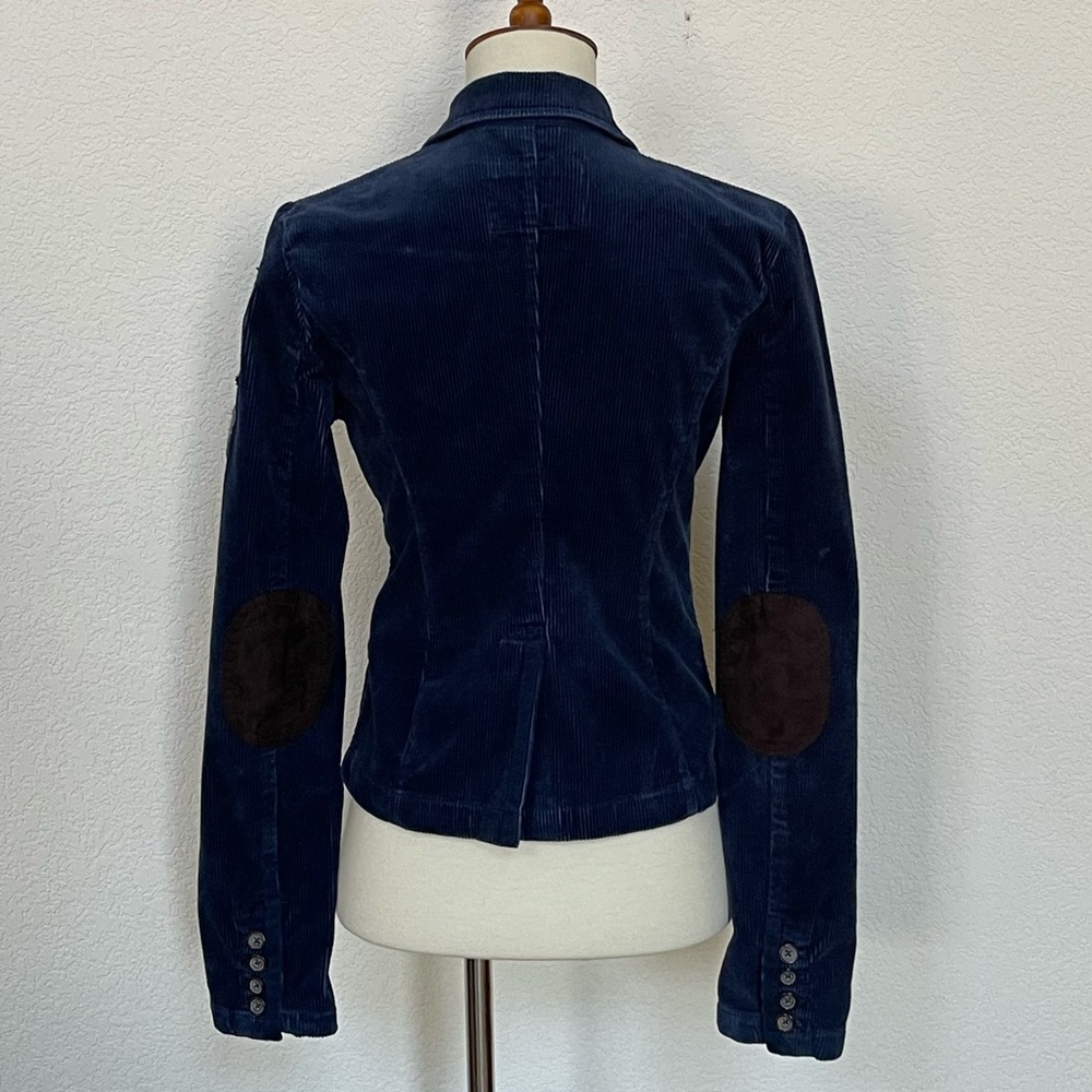 NWOT American eagle navy corduroy blazer with decorative patches - Picture 5 of 6